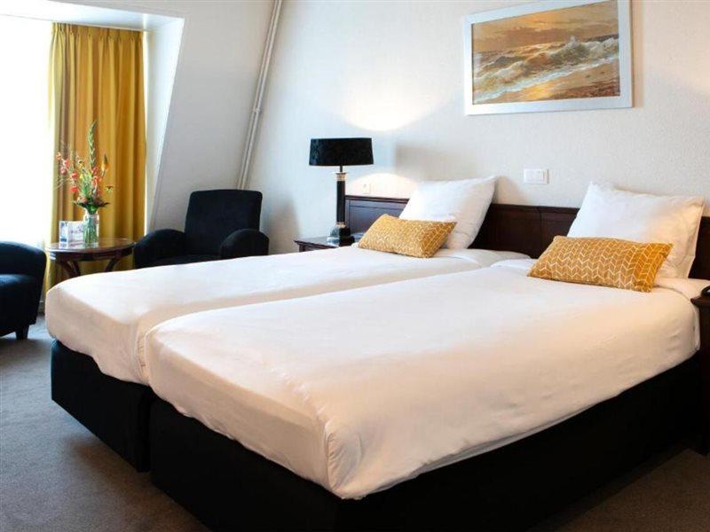 Hotel De Blaauwe Leeuw تيرينوسِن المظهر الخارجي الصورة